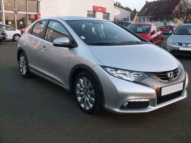 CIVIC type 9 Ph I - 5 PORTES - 2012-2015